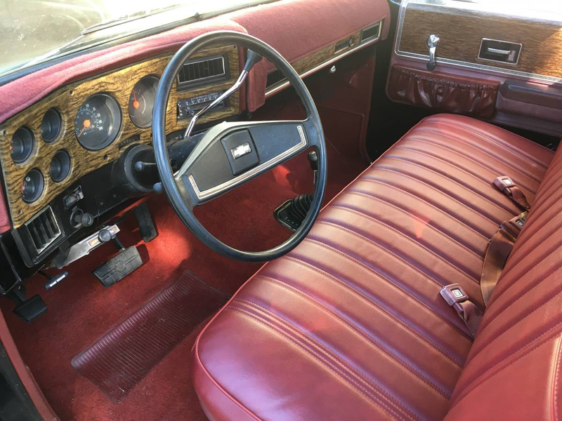 Illustration for article titled At $16,995, Could This 1976 Chevy Silverado 4X4 Shortbed Be a Truck You Might Long For?